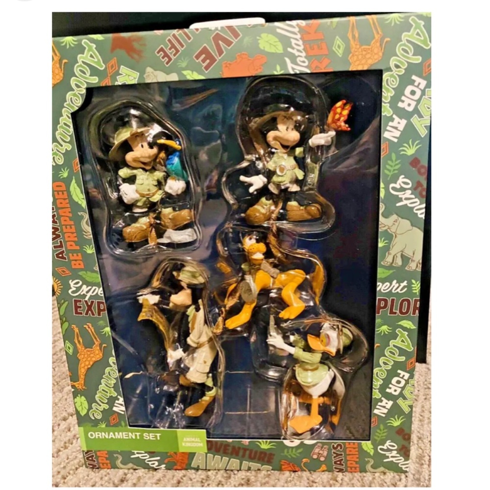 NEW Disney Parks Mickey and Friends Safari Ornament Box Set Animal Kingdom